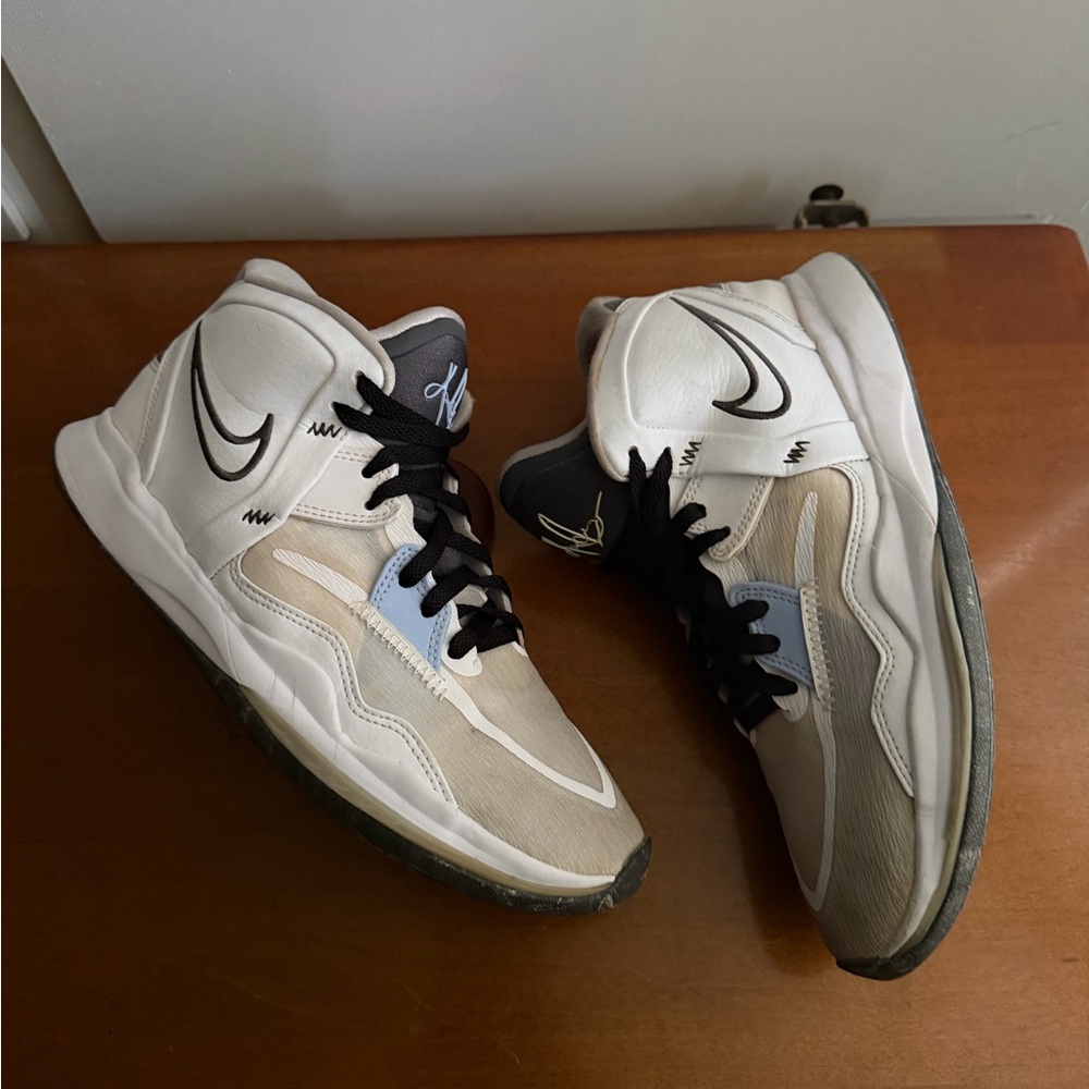 Kyrie Infinity ‘White Light Marine’ - Picture 2 of 15
